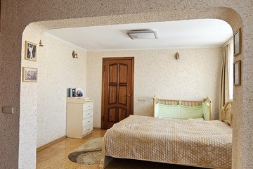 5-к квартира, 173 м², 10/11 эт.