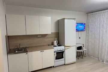 1-к квартира, 43 м², 2/10 эт.