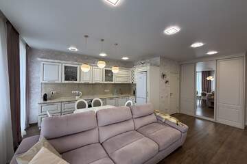 4-к квартира, 101 м², 3/3 эт.