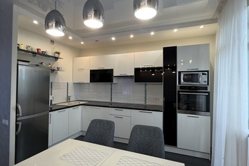 3-к квартира, 98 м², 8/16 эт.